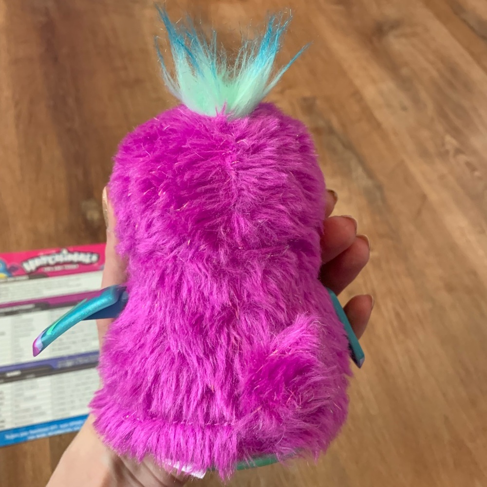 Hatchimal 🟣🔷💗 - Picture 3 of 4